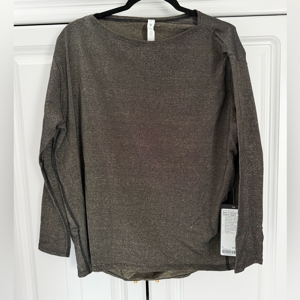 NWT lululemon back in action sparkly top
